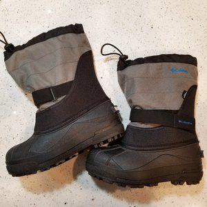 COLUMBIA kids powderbug plus II snowboots gray